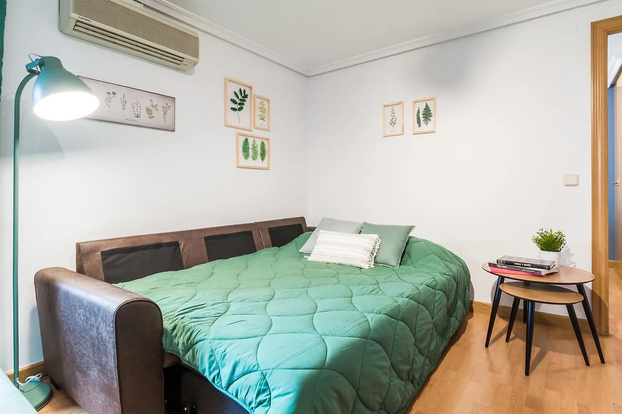Toledo I Apartment